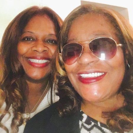 Cindy Duke and Cora Pantin taking a selfie